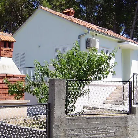 Seaside House Susica, - 9664 乌格连
