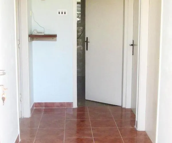 Seaside House Susica, - 9664 度假居 *